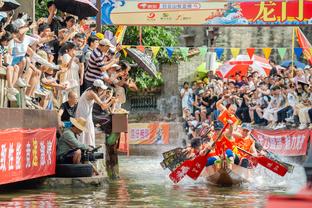 莱奥：皮奥利跟我犹如父子 今年我们想赢得欧联杯